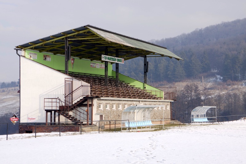 sportova_tribuna.jpg